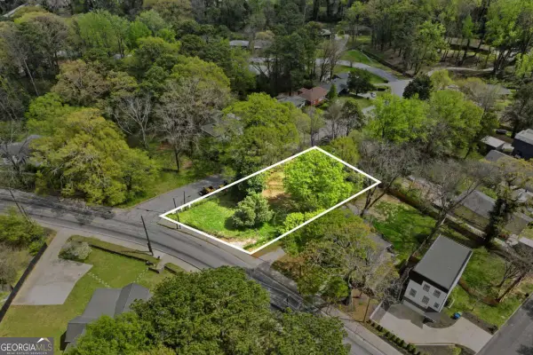 263 W Lake Avenue Nw, Atlanta, GA 30314