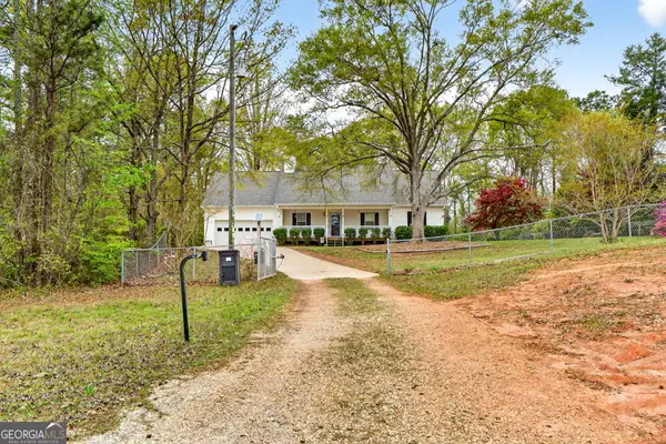 846 Campbell Road, Covington, GA 30014