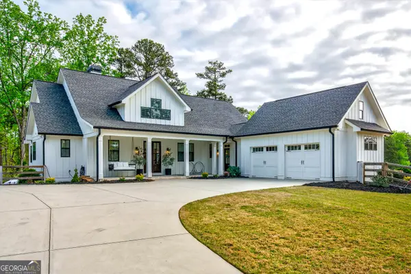 6570 Crestwood Peninsula, Flowery Branch, GA 30542