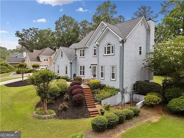 5711 Brynwood Circle Nw, Acworth, GA 30101