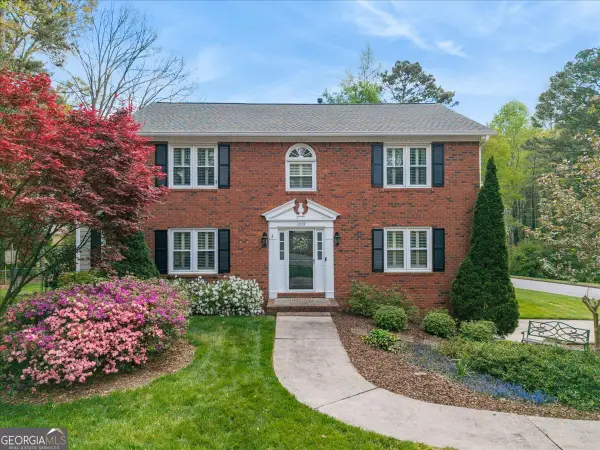 1033 Wash Lee Drive Sw, Lilburn, GA 30047