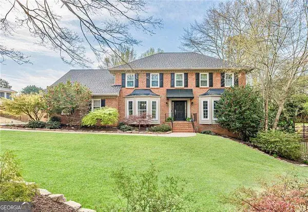 220 Saddle Lake Drive, Roswell, GA 30076