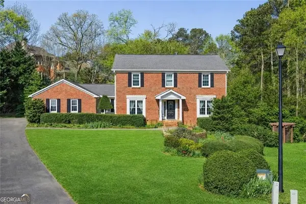 2931 Winding Circle Sw, Lilburn, GA 30047