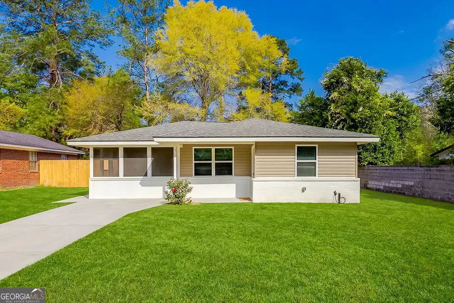 308 E 4th Street, Springfield, GA 31329 - #2