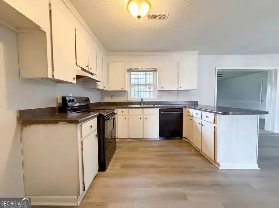 214 Cornell Drive, Warner Robins, GA 31093 - #2