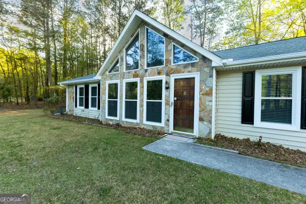 100 Field Green Court, Fayetteville, GA 30215