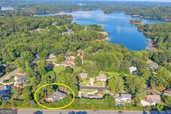 2859 Village Court, Gainesville, GA 30506