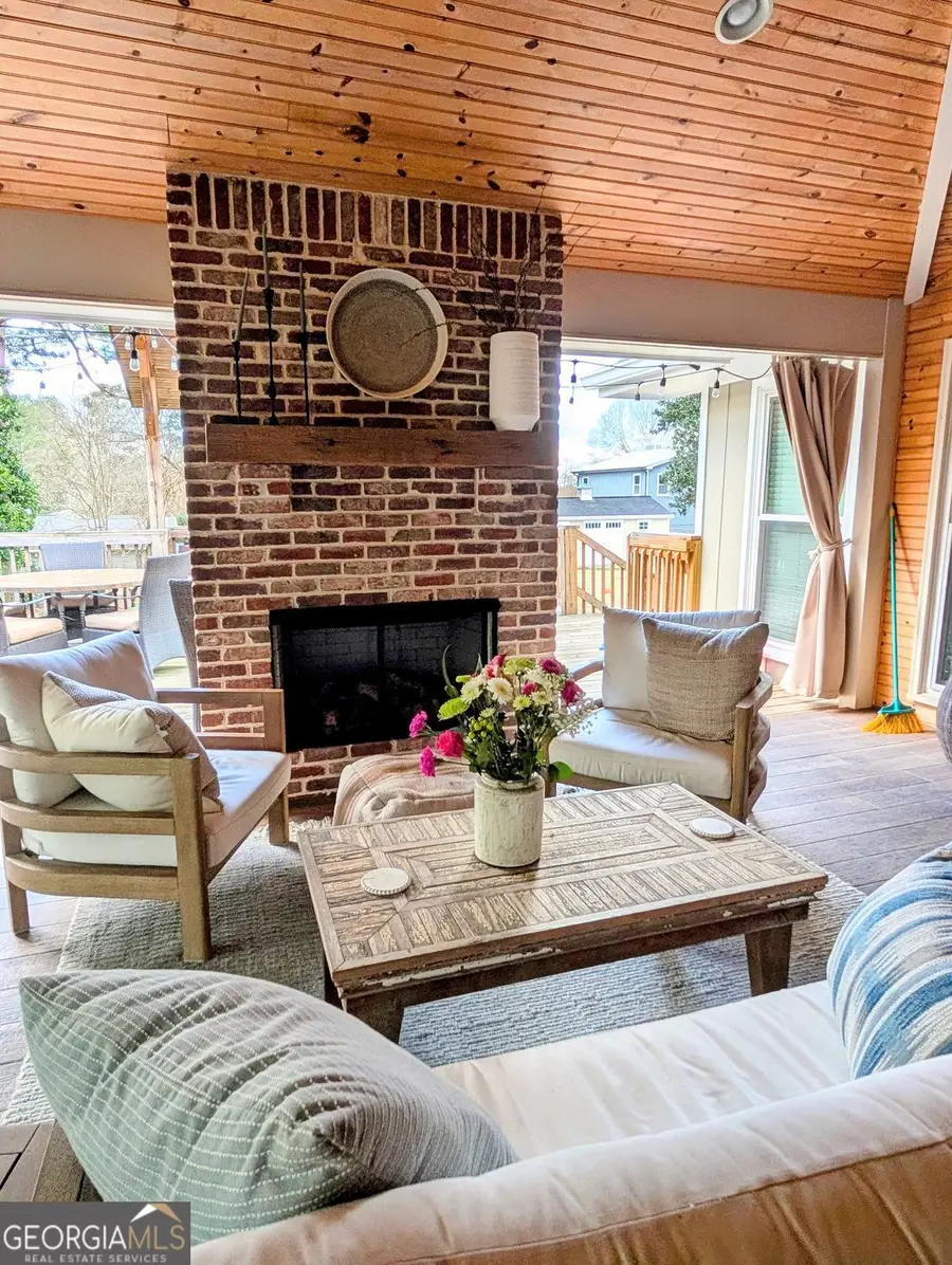 200 Corinth Court, Roswell, GA 30075 - #3