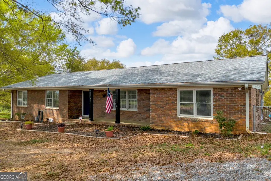 450 N Clarks Creek Road, Martin, GA 30557 - #2