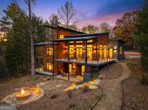 23 Lake Trail W #10, Hiawassee, GA 30546