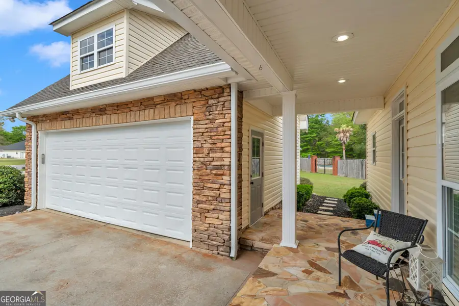 208 Hedge Row, Dublin, GA 31021 - #3