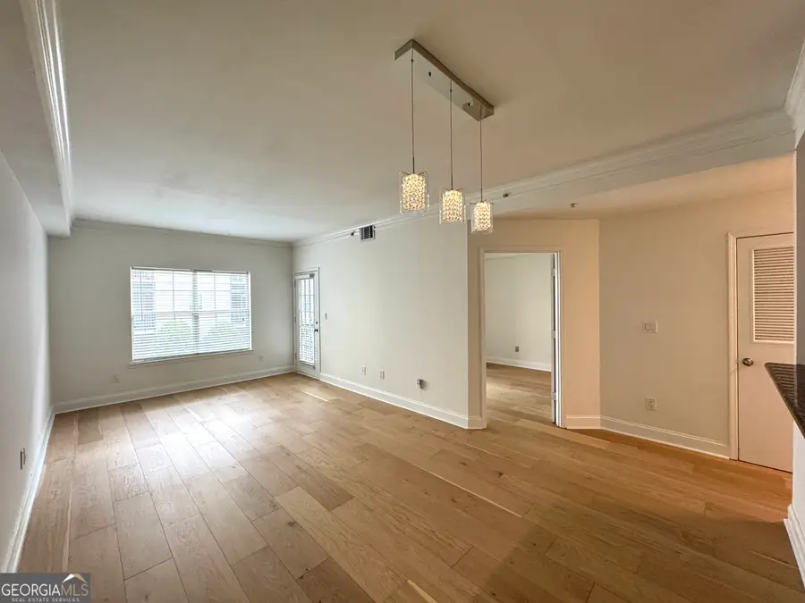 1074 Peachtree Walk Ne #B220, Atlanta, GA 30309 - #3