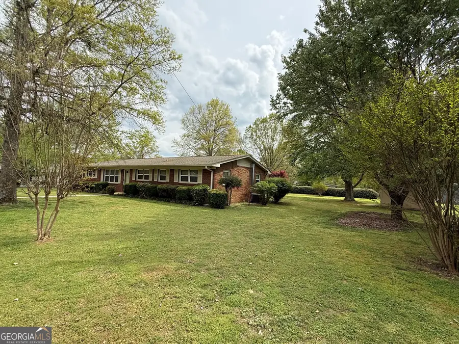 211 Ellen Street, Summerville, GA 30747 - #2