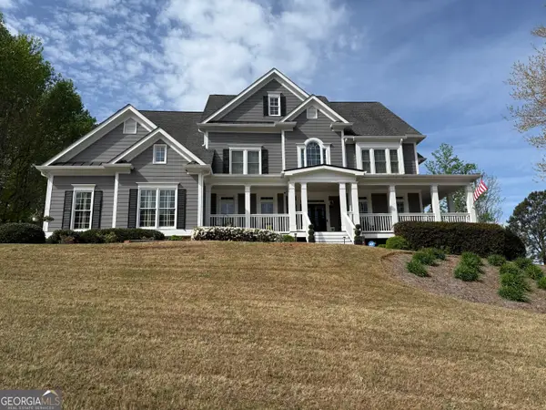 990 Chateau Forest Road, Hoschton, GA 30548