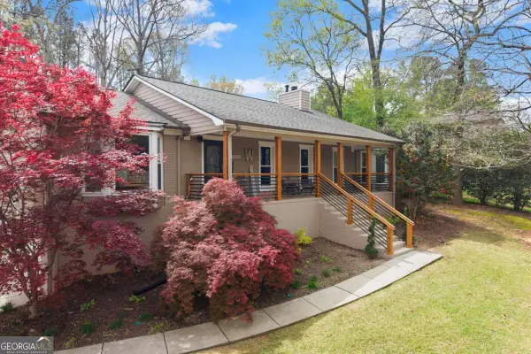 1003 Knotts Pointe Drive, Woodstock, GA 30188