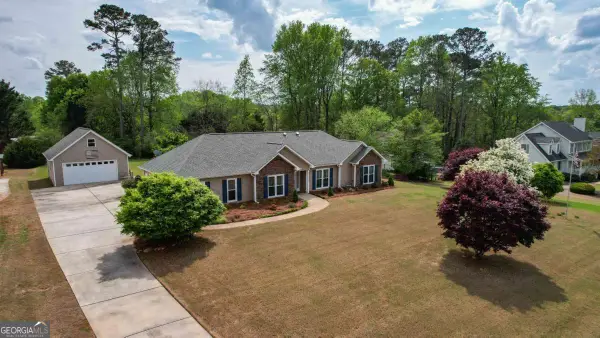 185 Crescent Drive, Newnan, GA 30265