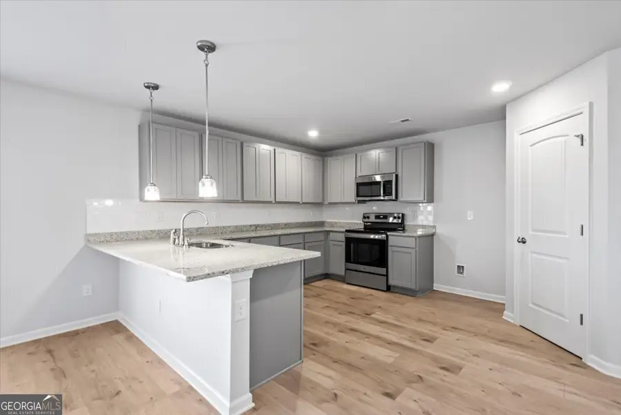 340 Jarrett Street, Fairburn, GA 30213 - #2