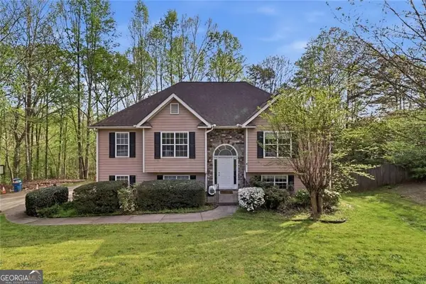 1235 Smoke Hill Lane, Hoschton, GA 30548