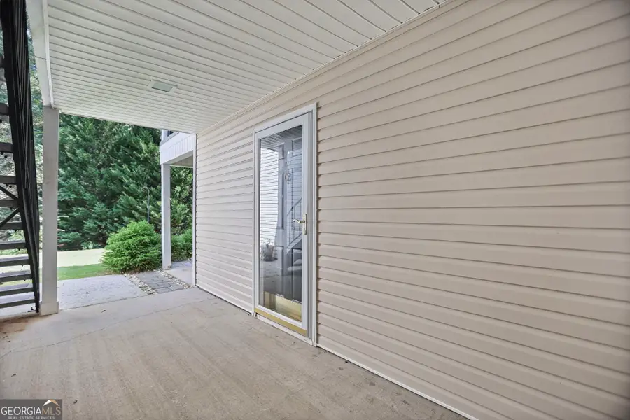 818 Ridgefield Drive, Peachtree City, GA 30269 - #2