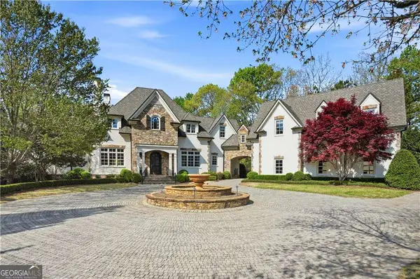 218 Londonberry Road, Atlanta, GA 30327