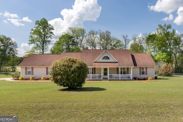 543 Pointe West Dr, Dublin, GA 31021