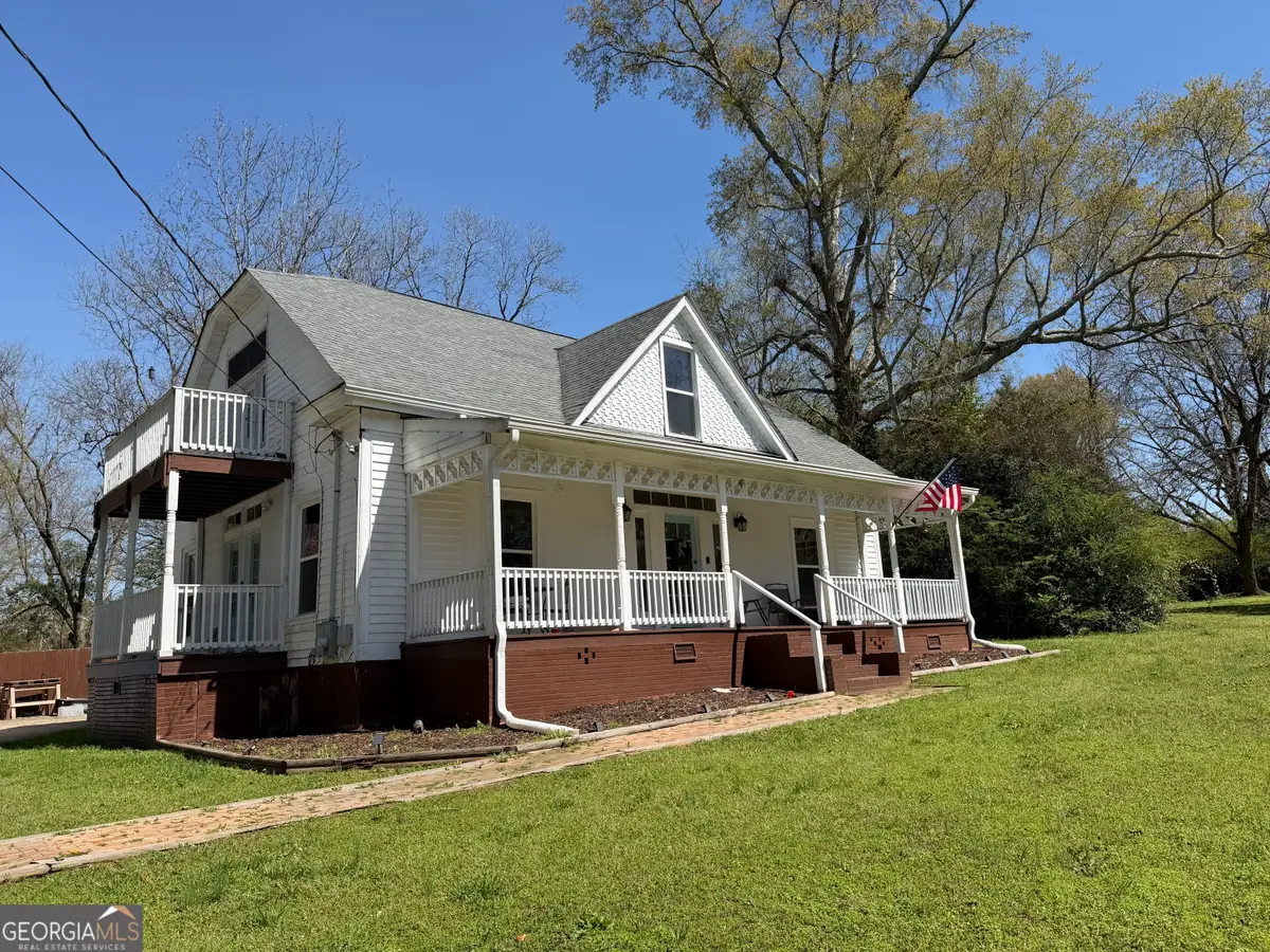 21 Smith Street, Grantville, GA 30220 - #1