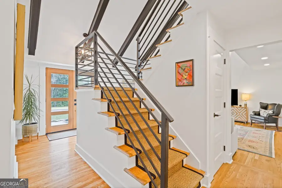 264 Devonwood Dr Drive, Sandy Springs, GA 30328 - #2