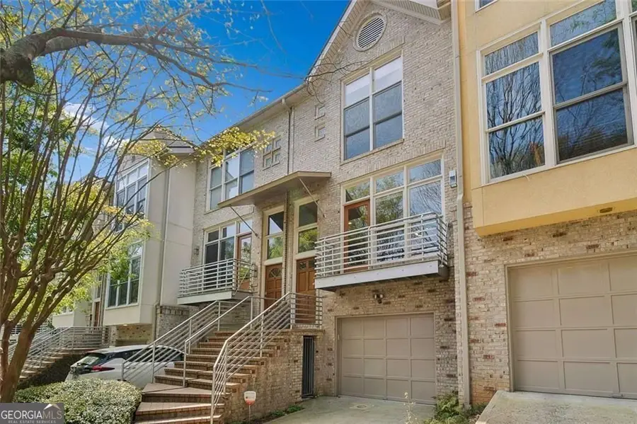 1327 Peachtree View Ne, Brookhaven, GA 30319 - #2