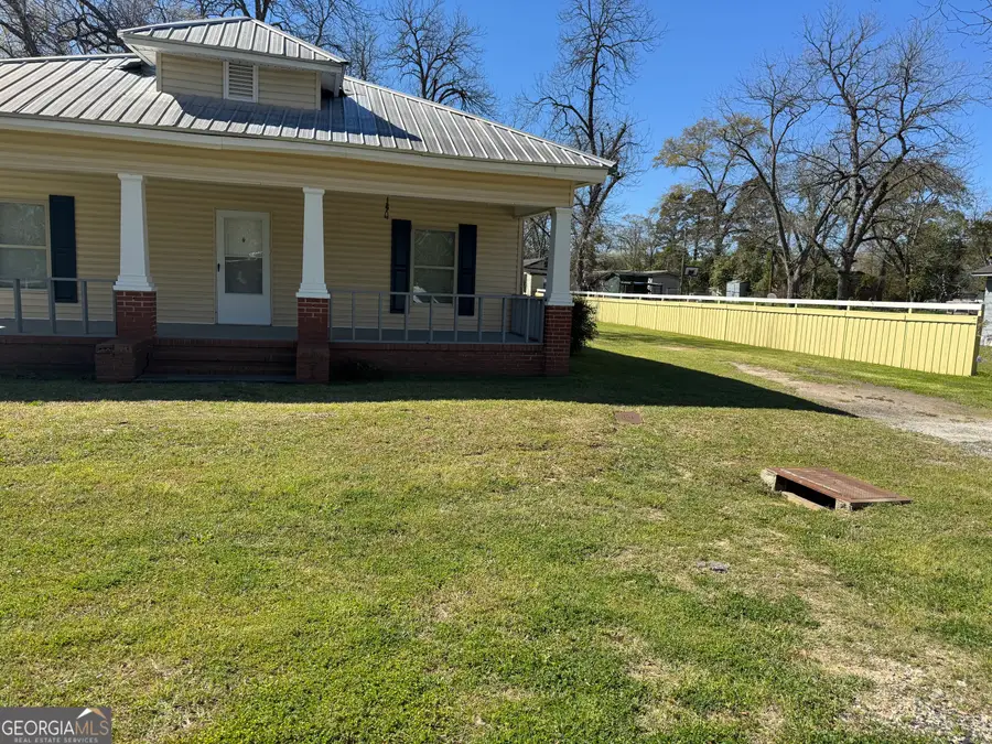 705 W 14th Avenue, Cordele, GA 31015 - #2