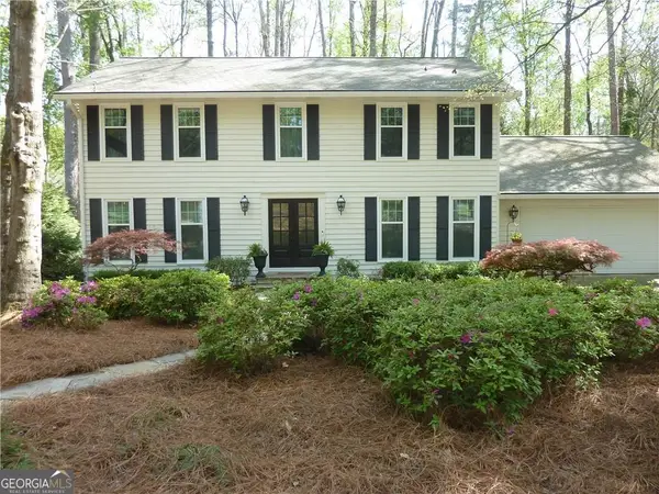615 Lake Forest Court, Roswell, GA 30076