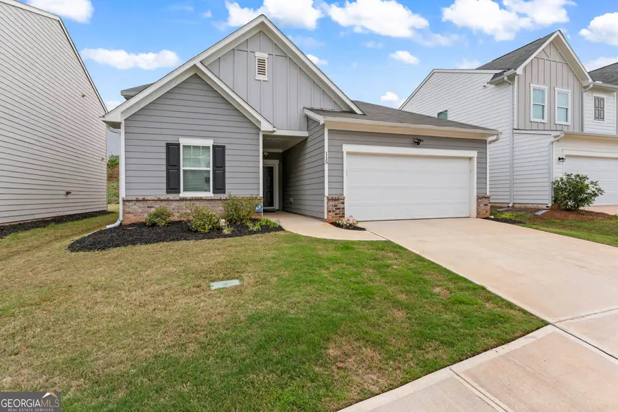 115 N Chesapeake Bay Drive, Locust Grove, GA 30248 - #2