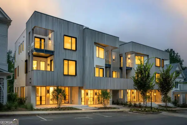 11542 Serenbe Lane, Chattahoochee Hills, GA 30268