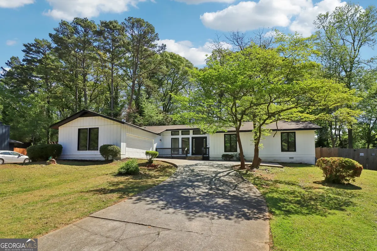 5419 Fieldgreen Drive, Stone Mountain, GA 30088 - #1