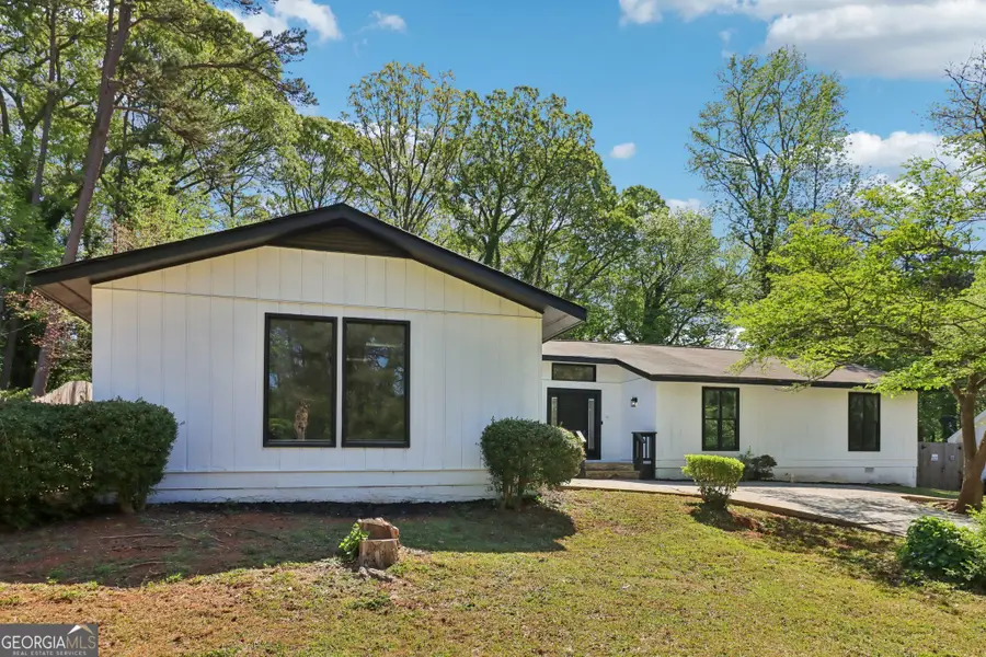 5419 Fieldgreen Drive, Stone Mountain, GA 30088 - #3