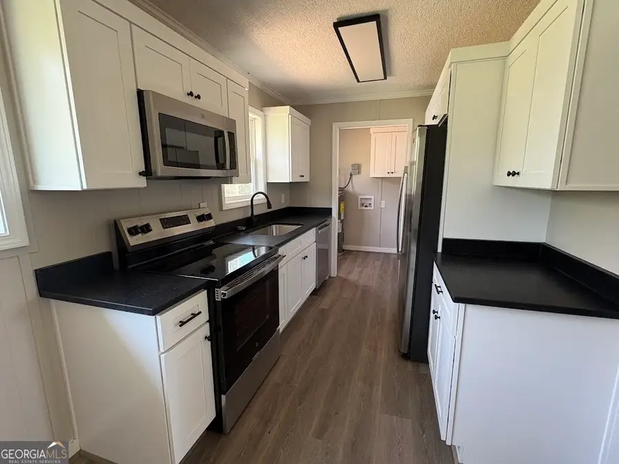 2446 Hoke Dickerson, Elberton, GA 30635 - #2