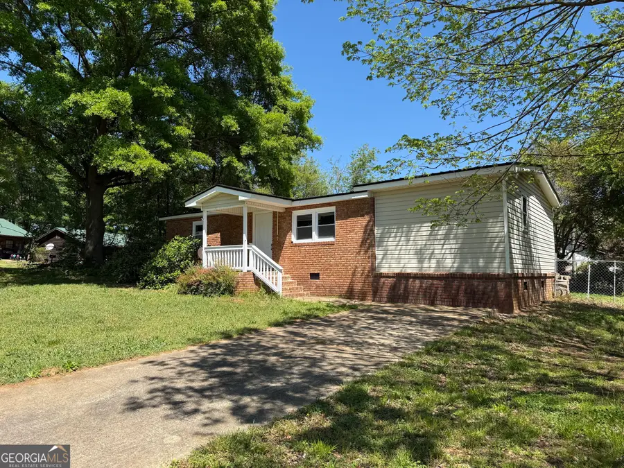 342 Phillips Circle, Royston, GA 30662 - #2