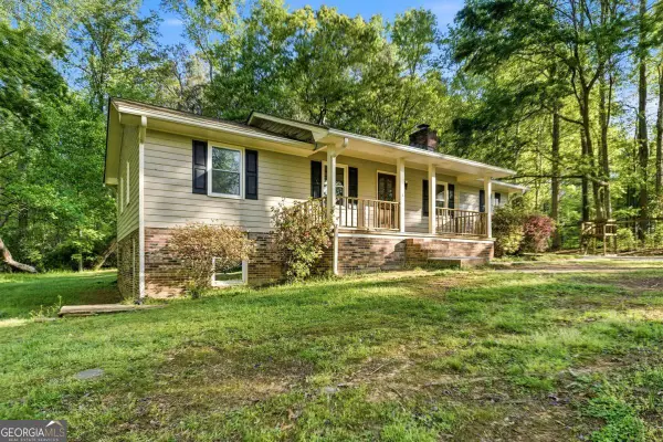 4060 Grove Trail, Loganville, GA 30052