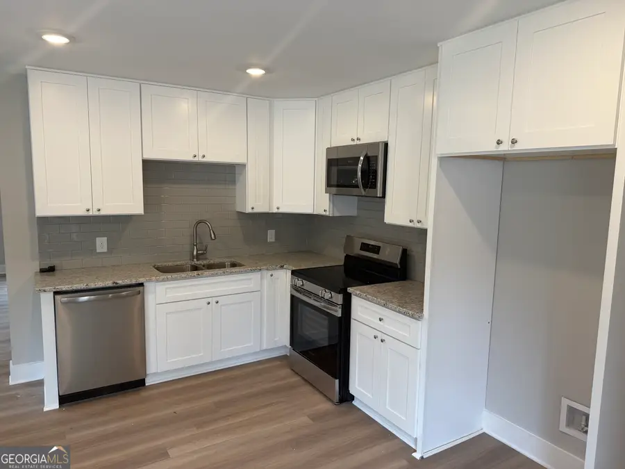 900 E 9th Street, West Point, GA 31833 - #3