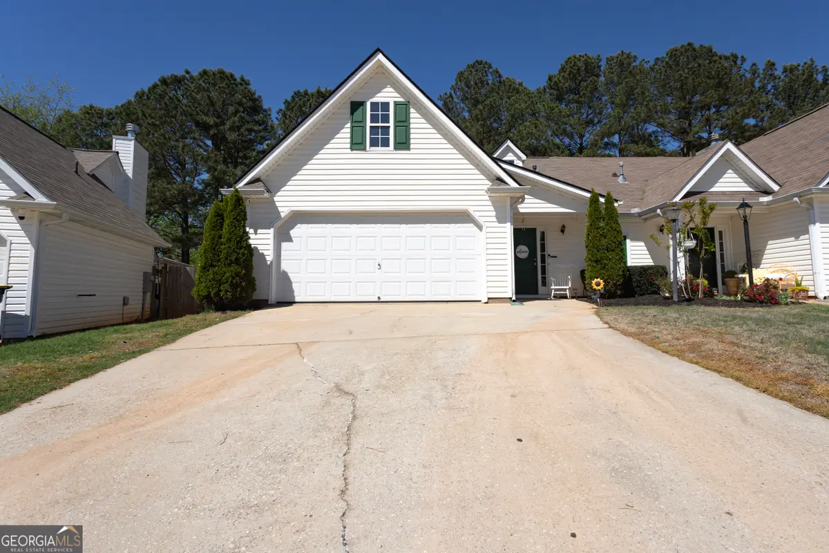 175 Courtyard Lane, Newnan, GA 30265 - #1