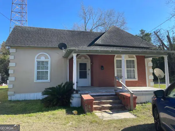 717 Glenore Avenue, Waycross, GA 31503