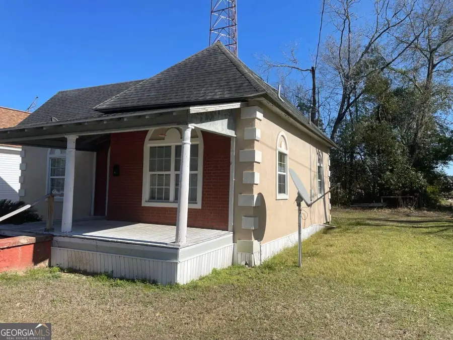 717 Glenore Avenue, Waycross, GA 31503 - #2