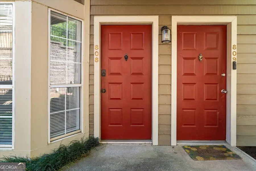 808 Riverview Drive Se, Marietta, GA 30067 - #2