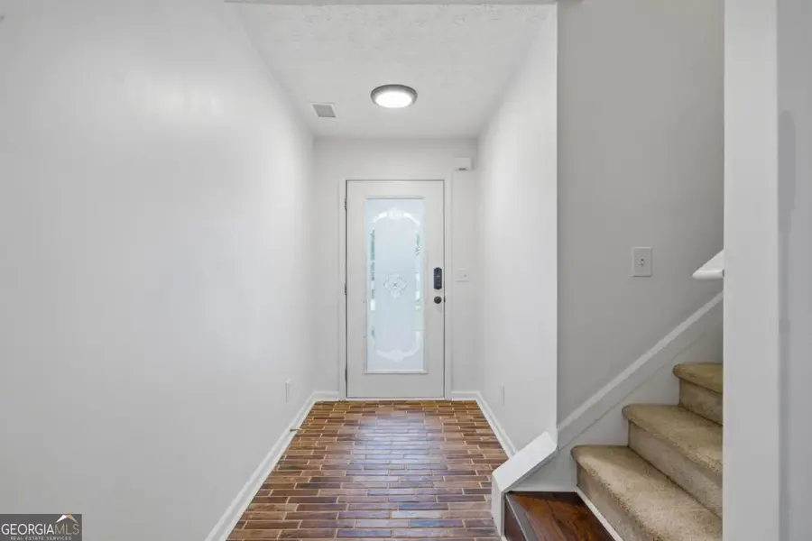 5828 Meadowfield Trace, Flowery Branch, GA 30542 - #3