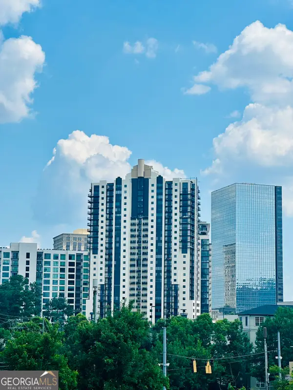 3481 Lakeside Drive #2303, Atlanta, GA 30326