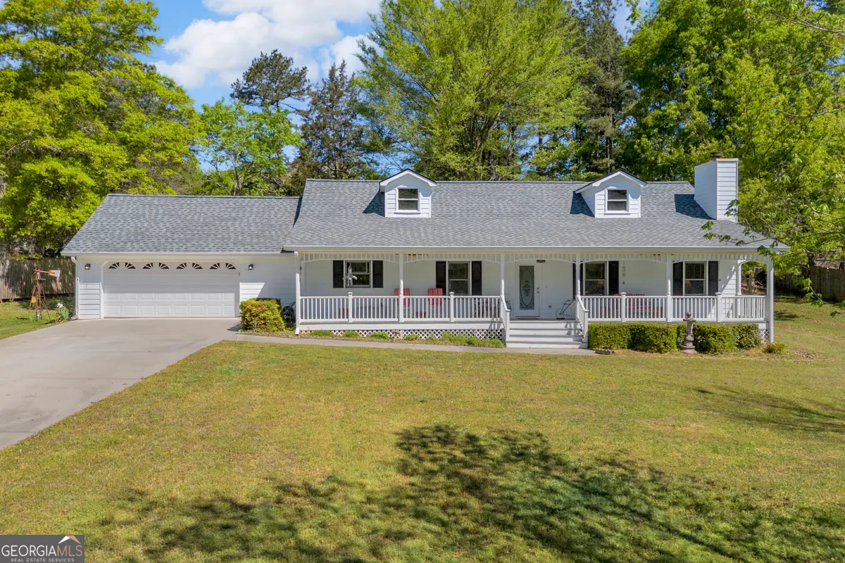 172 Lewis Circle, Commerce, GA 30529 - #1