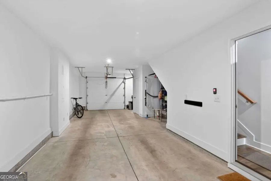 1072 Crest Circle Se, Atlanta, GA 30316 - #3