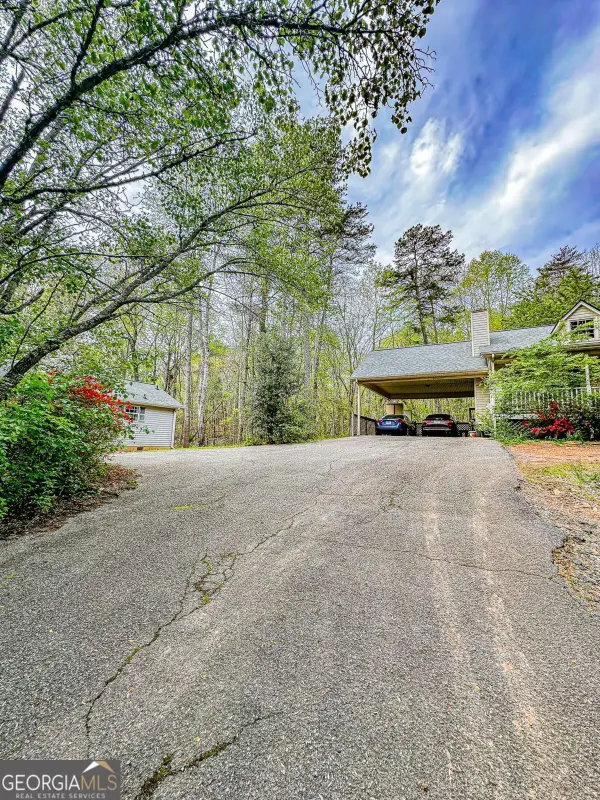 310 Georgia Avenue, Dahlonega, GA 30533