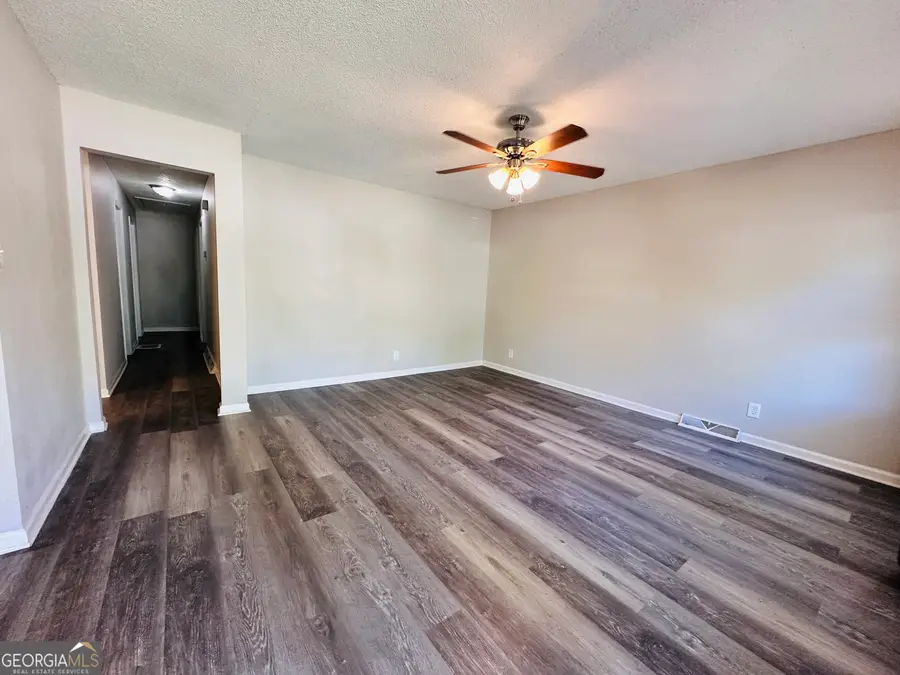 514 S Broad Street, Toccoa, GA 30577 - #2