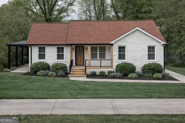 2884 Ben Hill Road, East Point, GA 30344