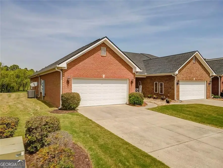 606 Blackwood Terrace Se, Calhoun, GA 30701 - #2